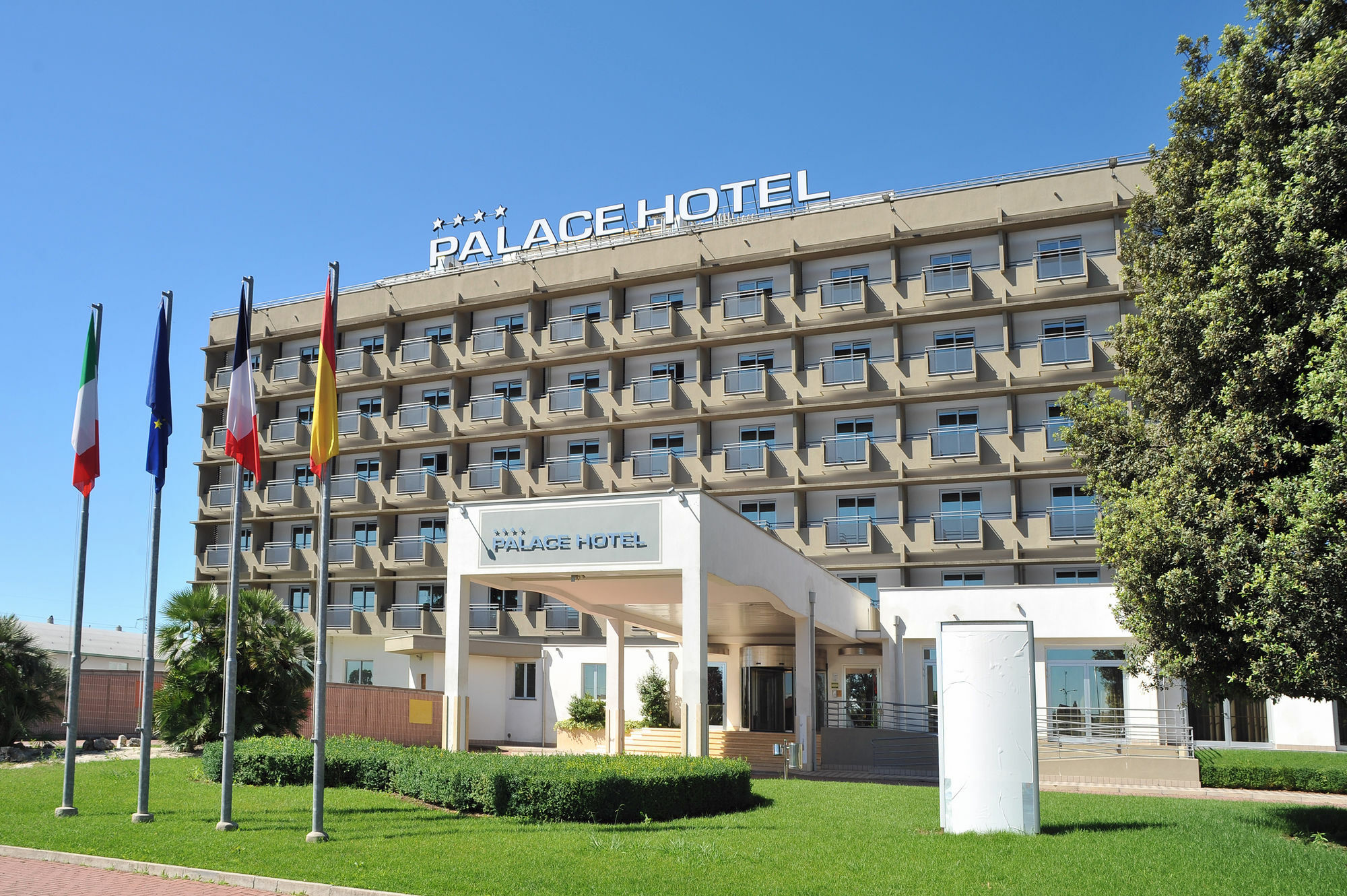 Palace Hotel Zingonia Verdellino Exterior foto