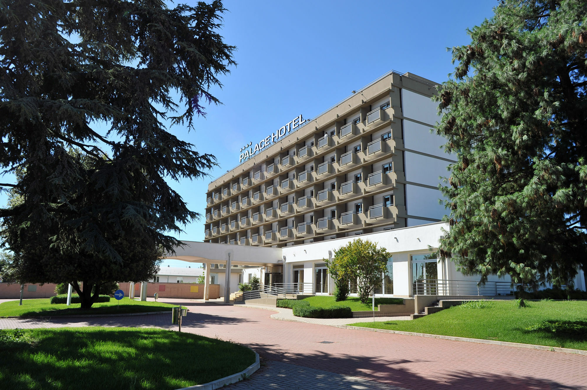 Palace Hotel Zingonia Verdellino Exterior foto